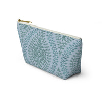 Mumbai Lace Accessory Pouch w T-bottom in Aqua